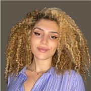 Profesora de inglés C2, con Doble Máster en Profesorado (ESO/BACH/FP) + EEII y Comunicación. Las clases se imparten a domicilio!
